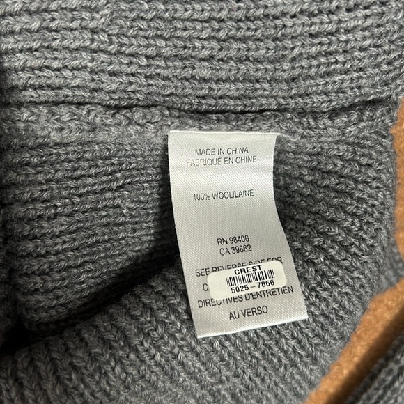 Theory Gray Wool Turtleneck Soft Long Sleeve Sweater size Petite - gently used - Picture 12 of 15